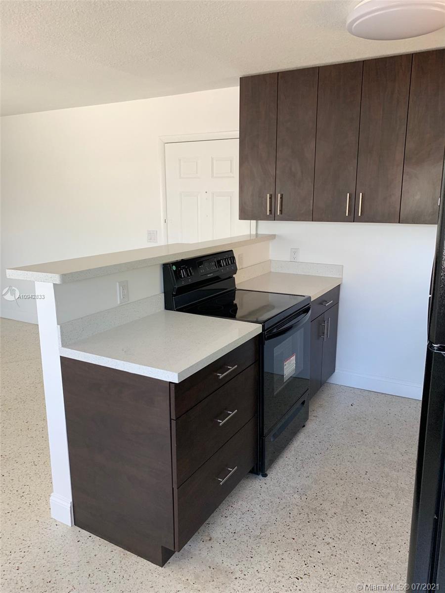 See details 1-8 / sq. ft. $ 2021-05-04 0 Photo