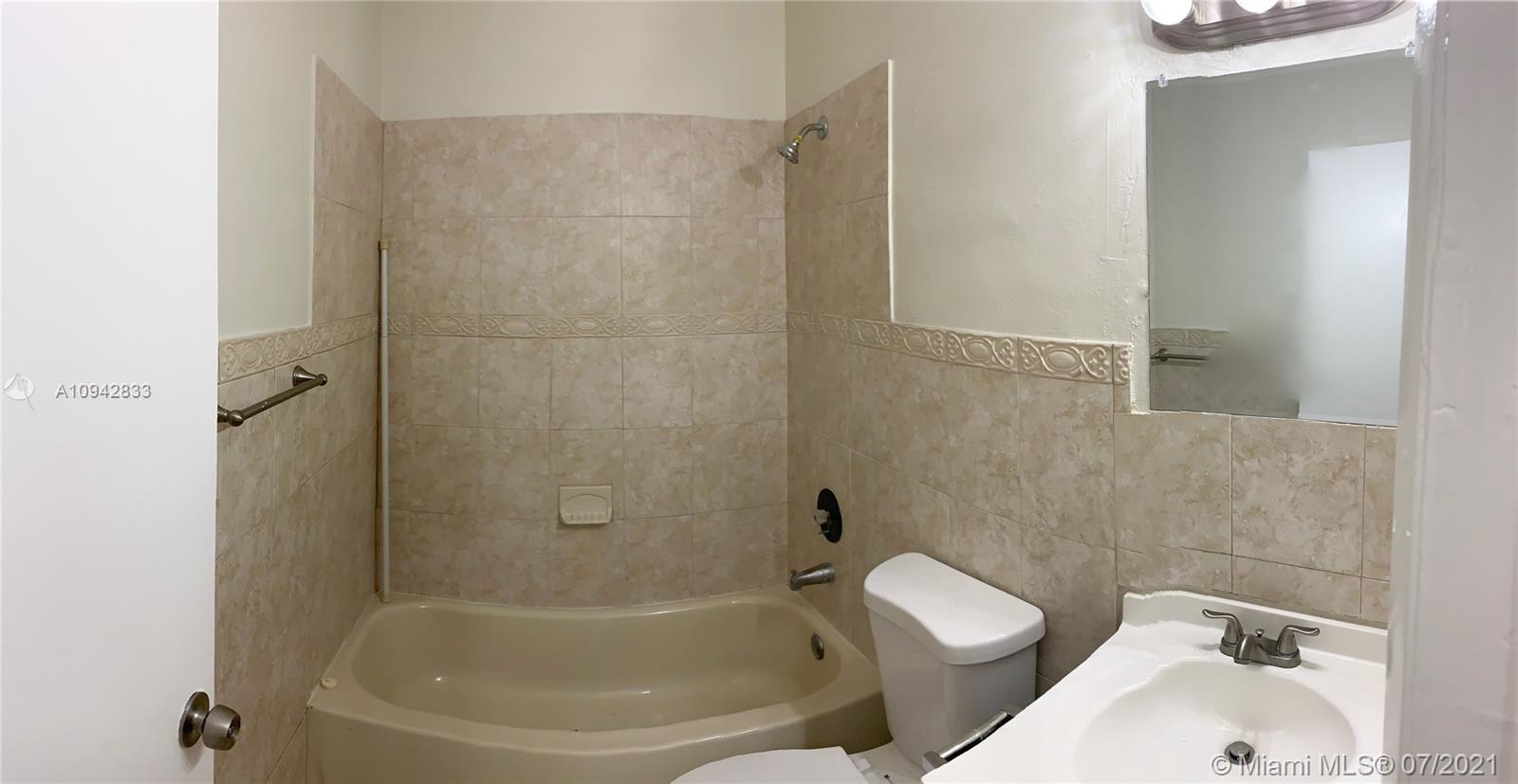 See details 1-8 / sq. ft. $ 2021-05-04 0 Photo