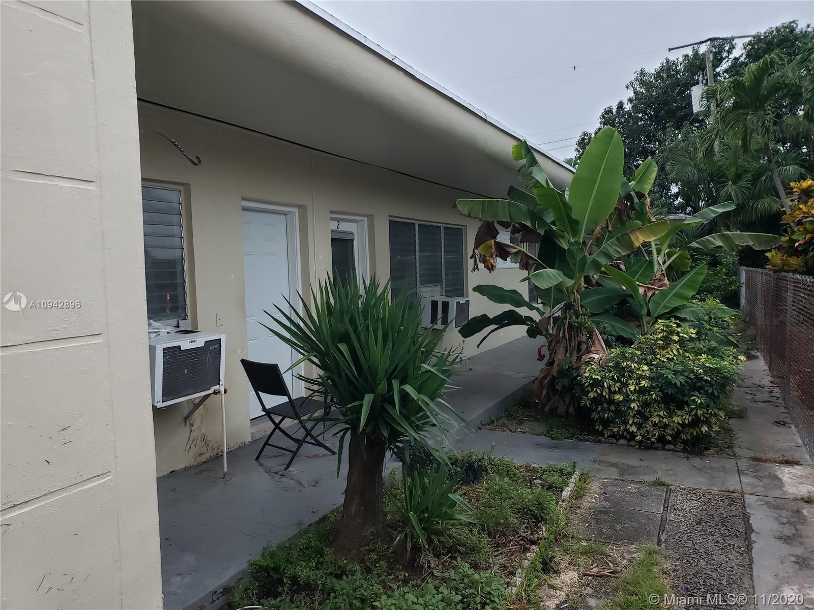 See details / 3686 sq. ft. $ 2020-10-14 0 Photo