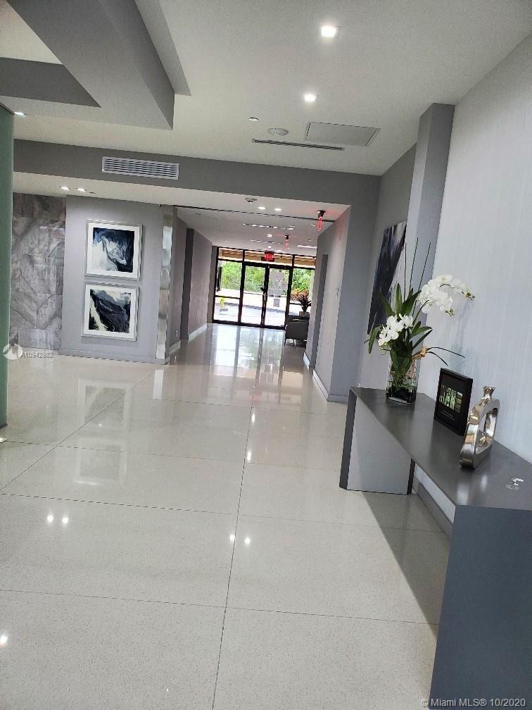 Photo of 20379 Country Club Dr #1931, Aventura, Florida, 33180 -