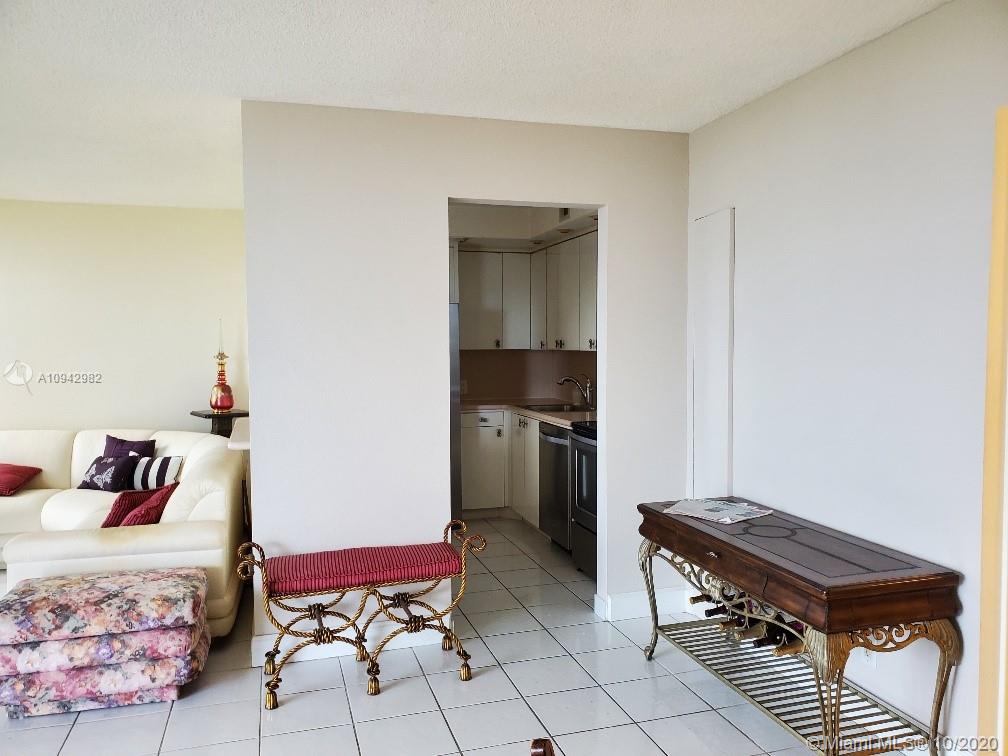 Photo of 20379 Country Club Dr #1931, Aventura, Florida, 33180 -