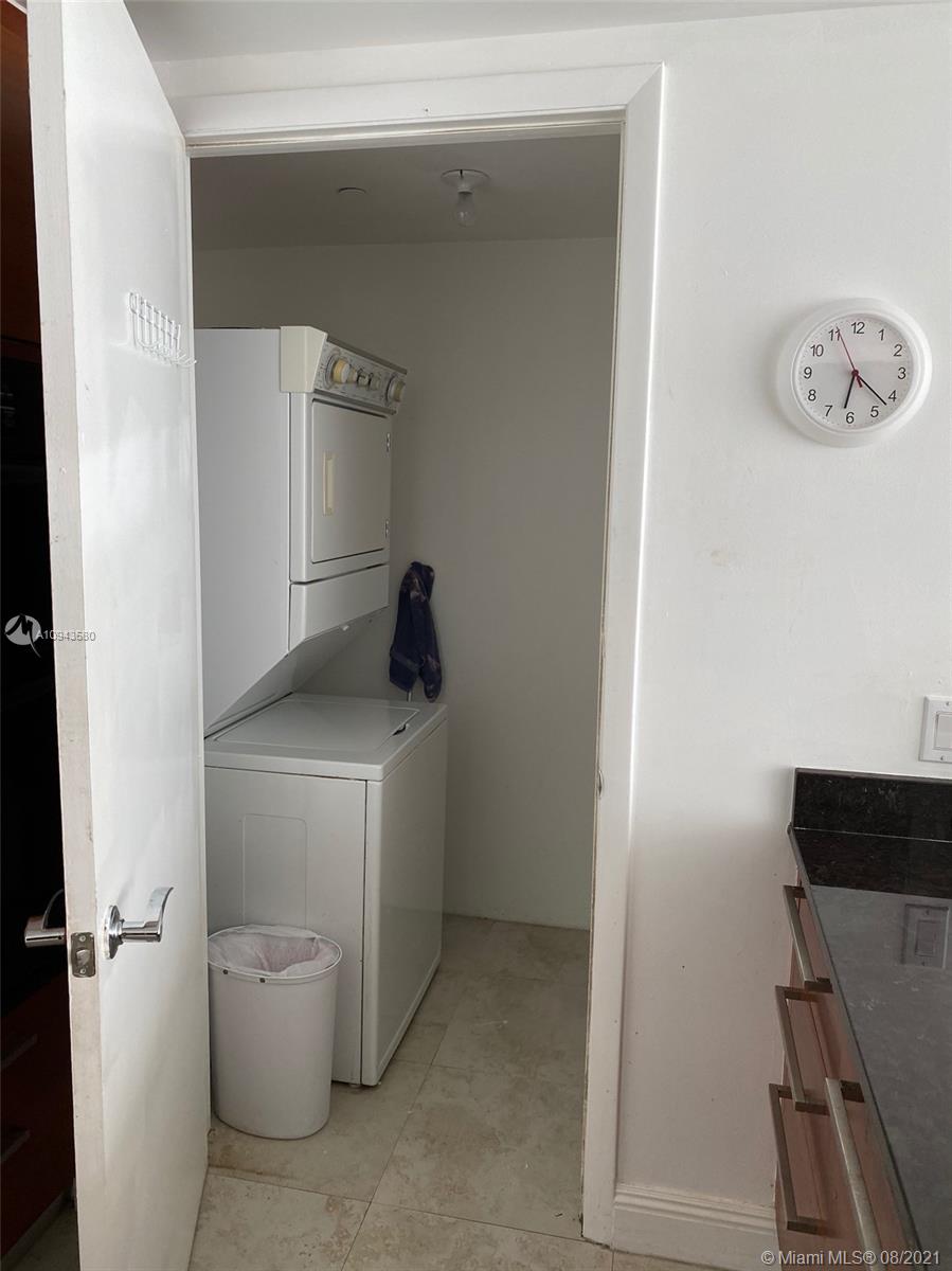 See details 4507 1 / 1 871 sq. ft. $ 2020-10-15 0 Photo