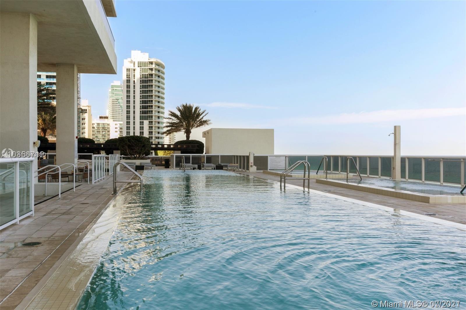 See details 4507 1 / 1 871 sq. ft. $ 2020-10-15 0 Photo