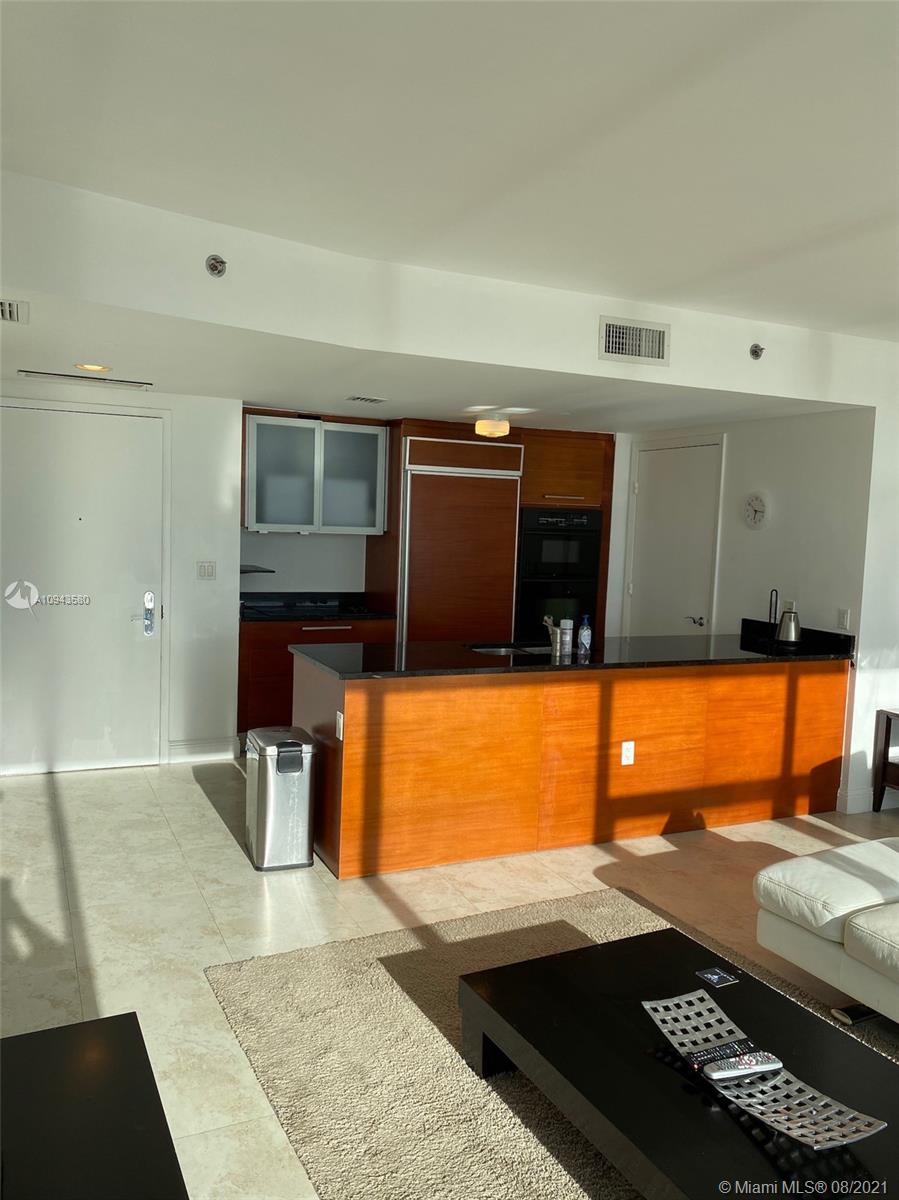 See details 4507 1 / 1 871 sq. ft. $ 2020-10-15 0 Photo