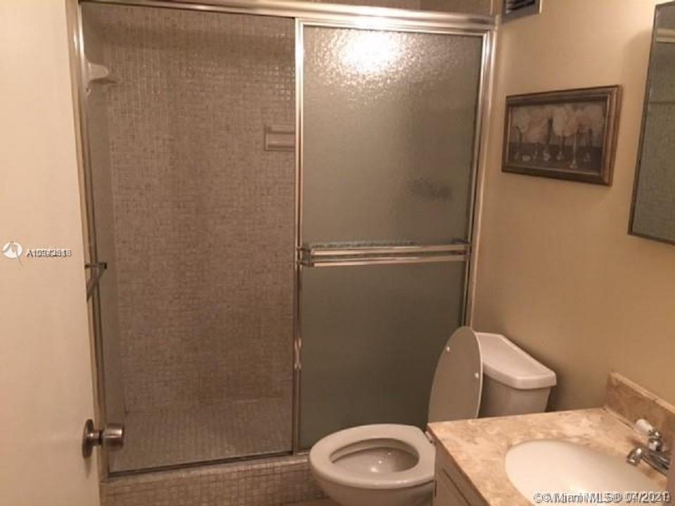 Photo of 3725 Ocean Dr #917, Hollywood, Florida, 33019 -