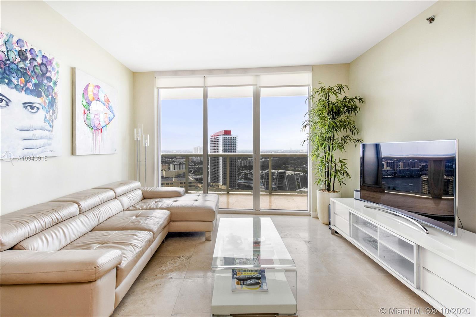 Ver detalles 2609 2 / 1 1086 sq. ft. $ 2020-10-16 0 foto