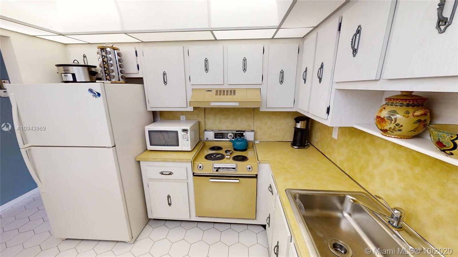 Photo of 600 Three Islands Blvd #1713, Hallandale Beach, Florida, 33009 -
