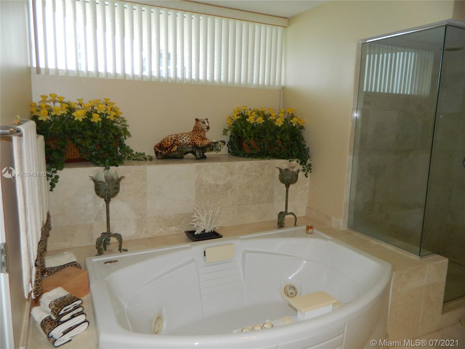 Photo of 17555 Collins Ave #2007, Sunny Isles Beach, Florida, 33160 -