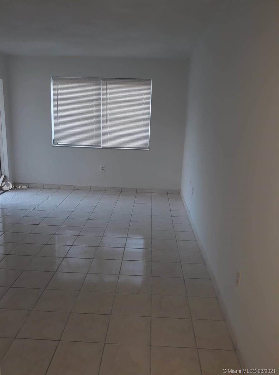 See details / 2130 sq. ft. $ 2020-10-20 0 Photo