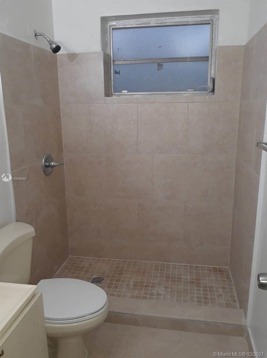 See details / 2130 sq. ft. $ 2020-10-20 0 Photo