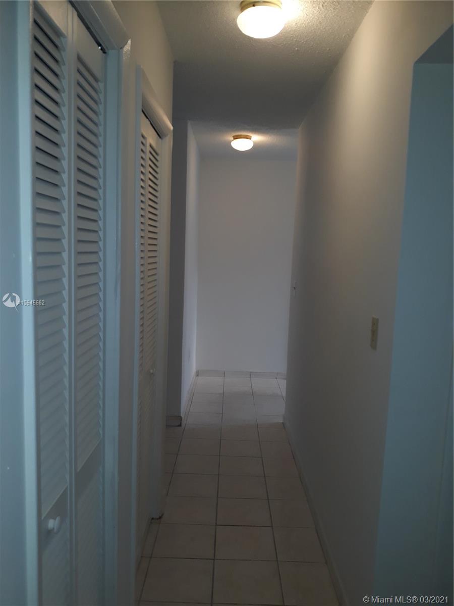 See details / 2130 sq. ft. $ 2020-10-20 0 Photo