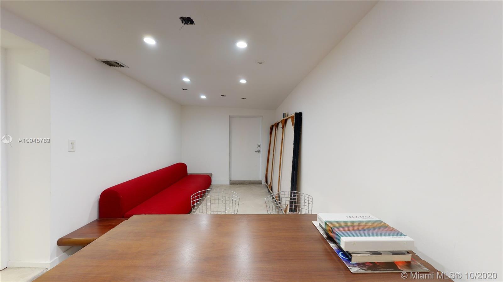 See details / sq. ft. $ 2020-10-20 0 Photo