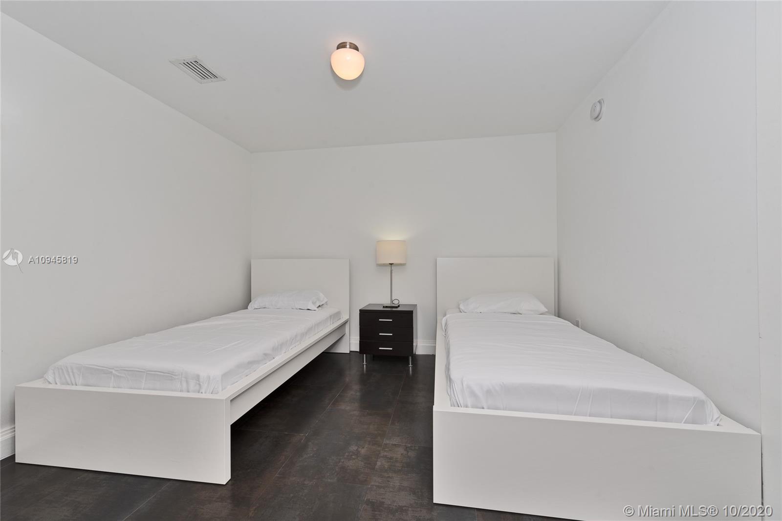 Ver detalles 508 3 / 3 1571 sq. ft. $ 2020-10-23 0 foto