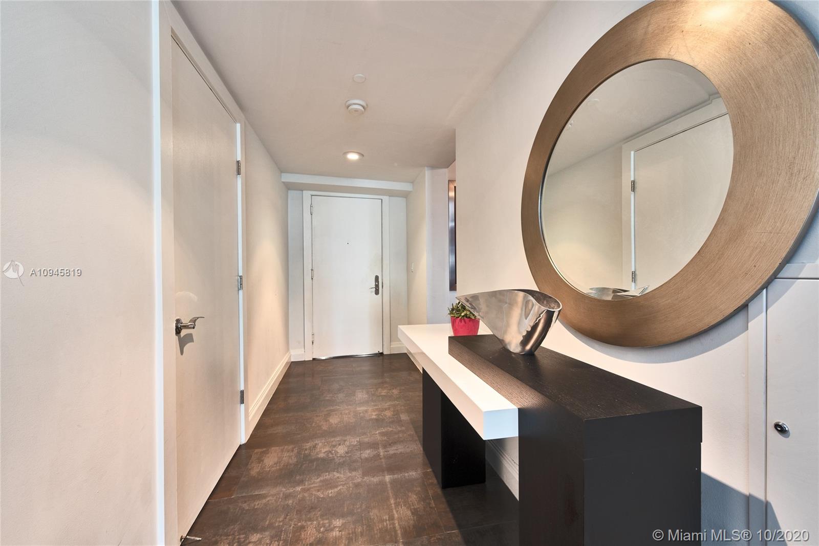 Ver detalles 508 3 / 3 1571 sq. ft. $ 2020-10-23 0 foto