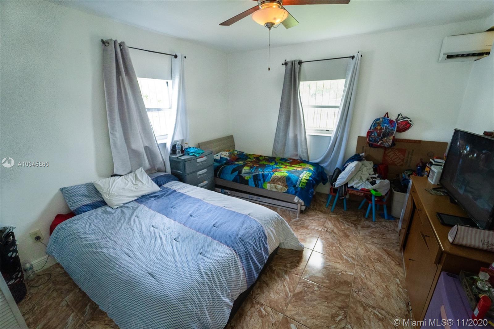 See details / 1200 sq. ft. $ 2020-10-20 0 Photo