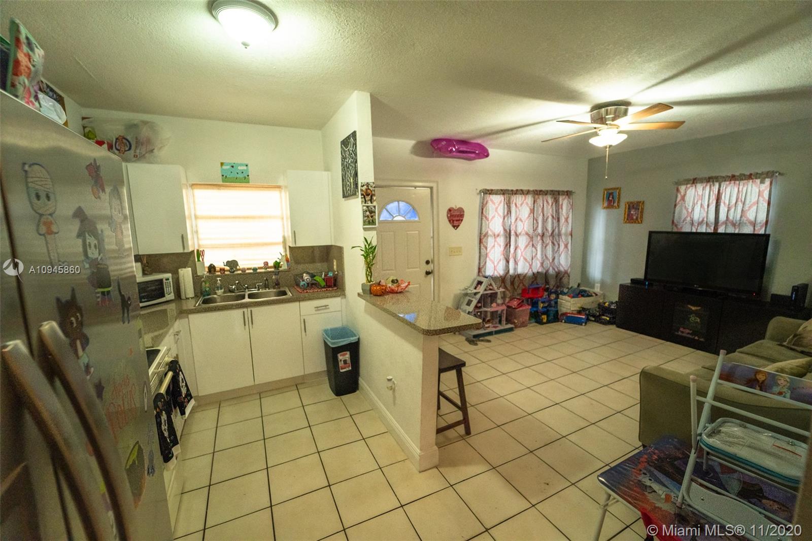 See details / 1200 sq. ft. $ 2020-10-20 0 Photo