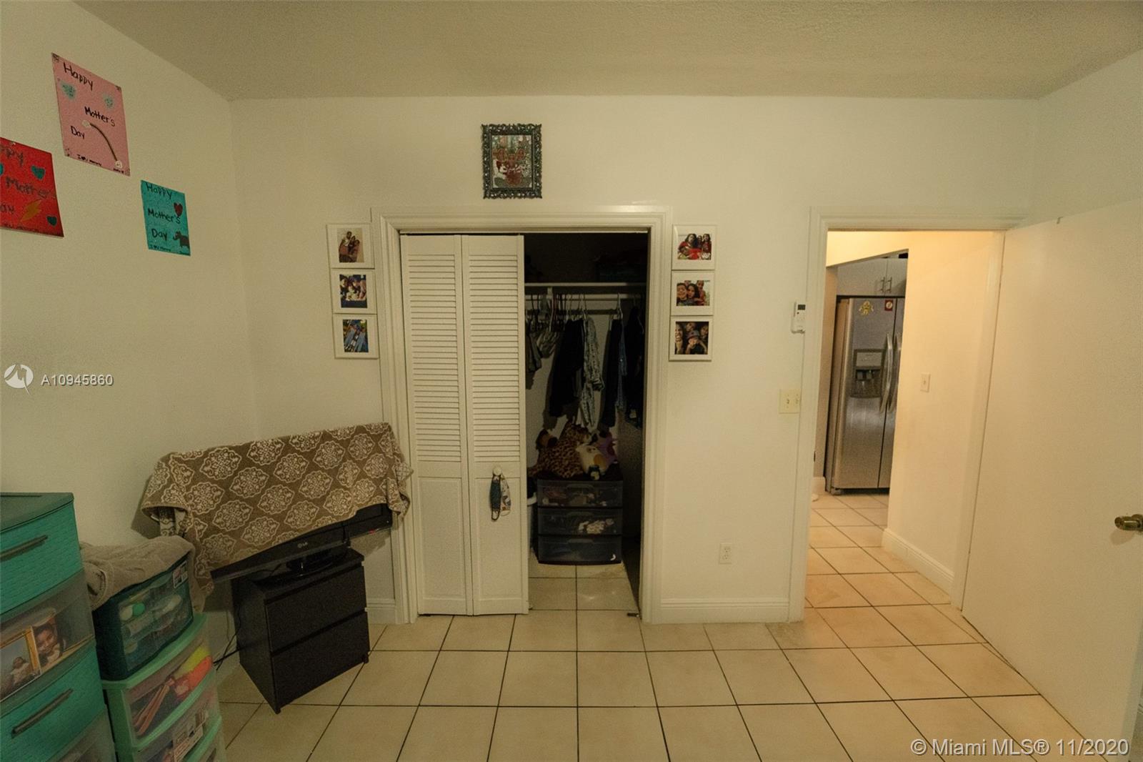 See details / 1200 sq. ft. $ 2020-10-20 0 Photo