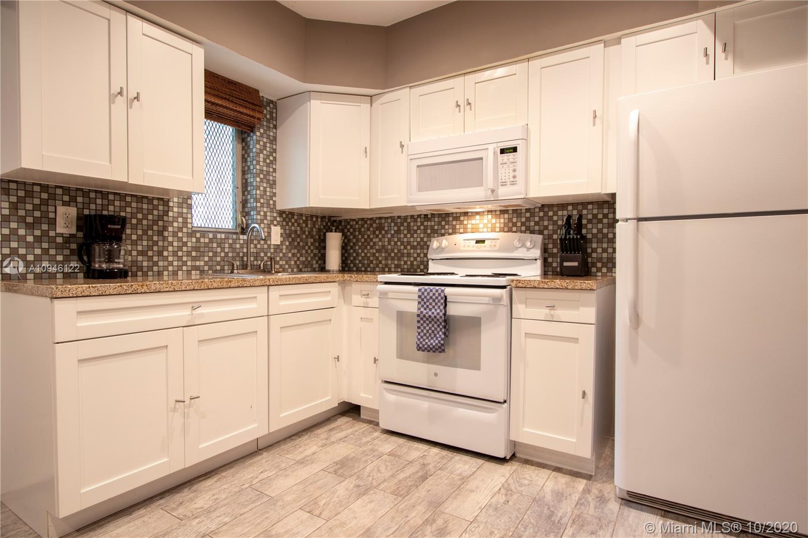 See details / 5292 sq. ft. $ 2020-10-21 0 Photo