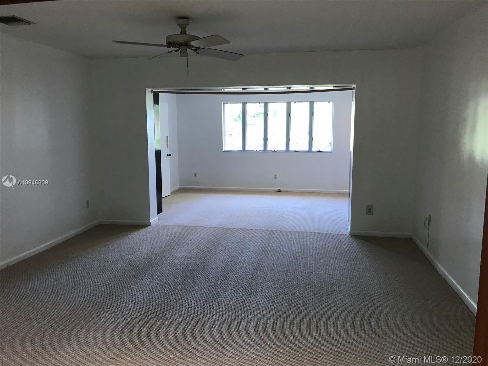See details / 4298 sq. ft. $ 2020-10-21 0 Photo