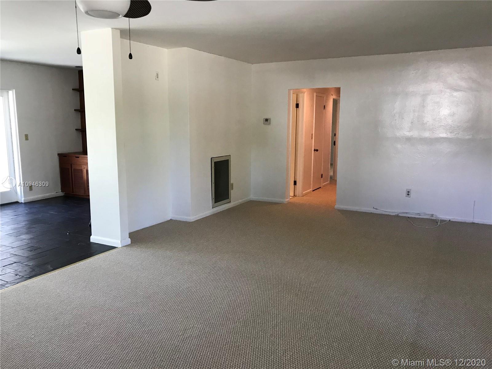 See details / 4298 sq. ft. $ 2020-10-21 0 Photo