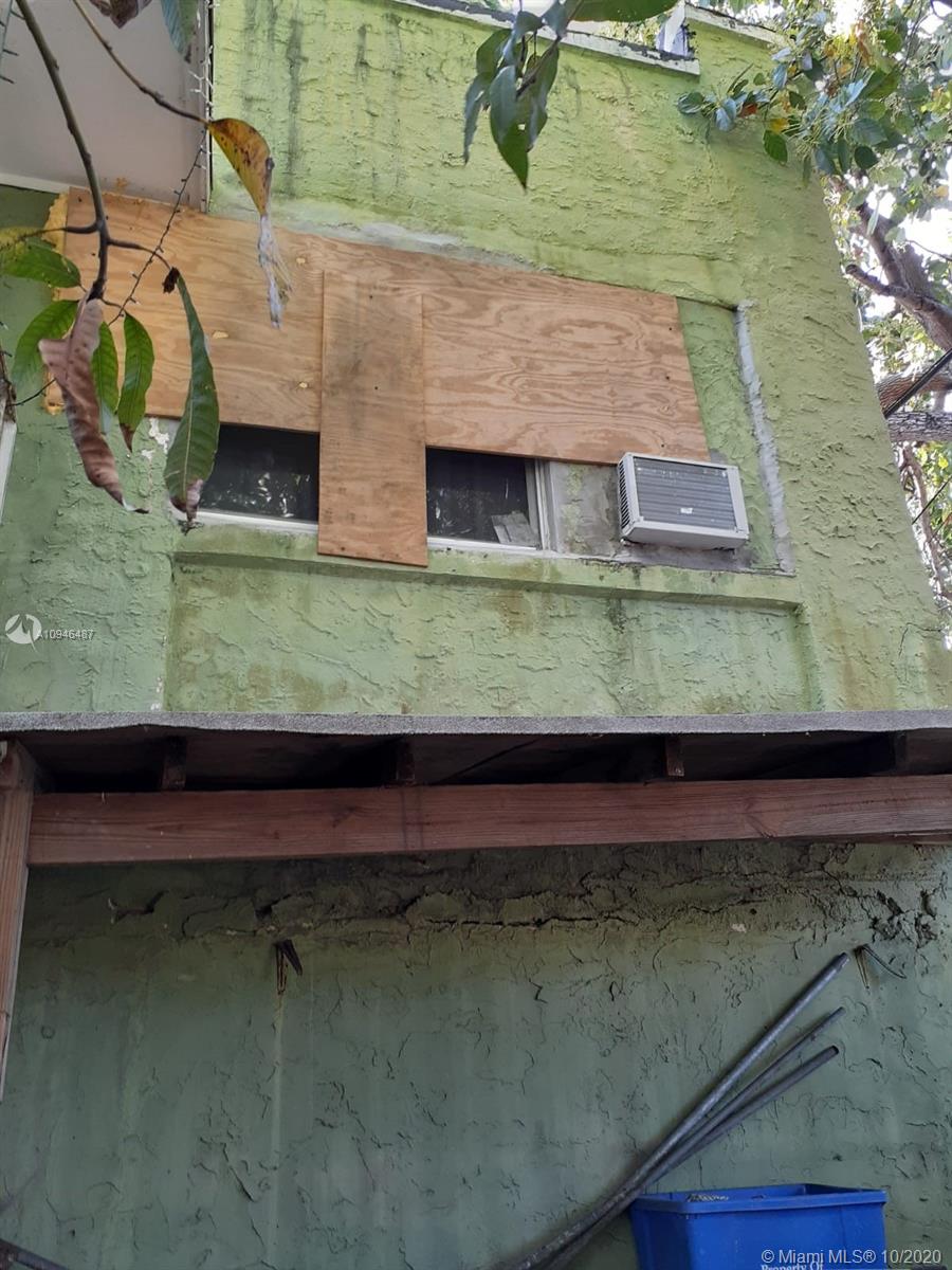 See details / 2190 sq. ft. $ 2020-10-21 0 Photo