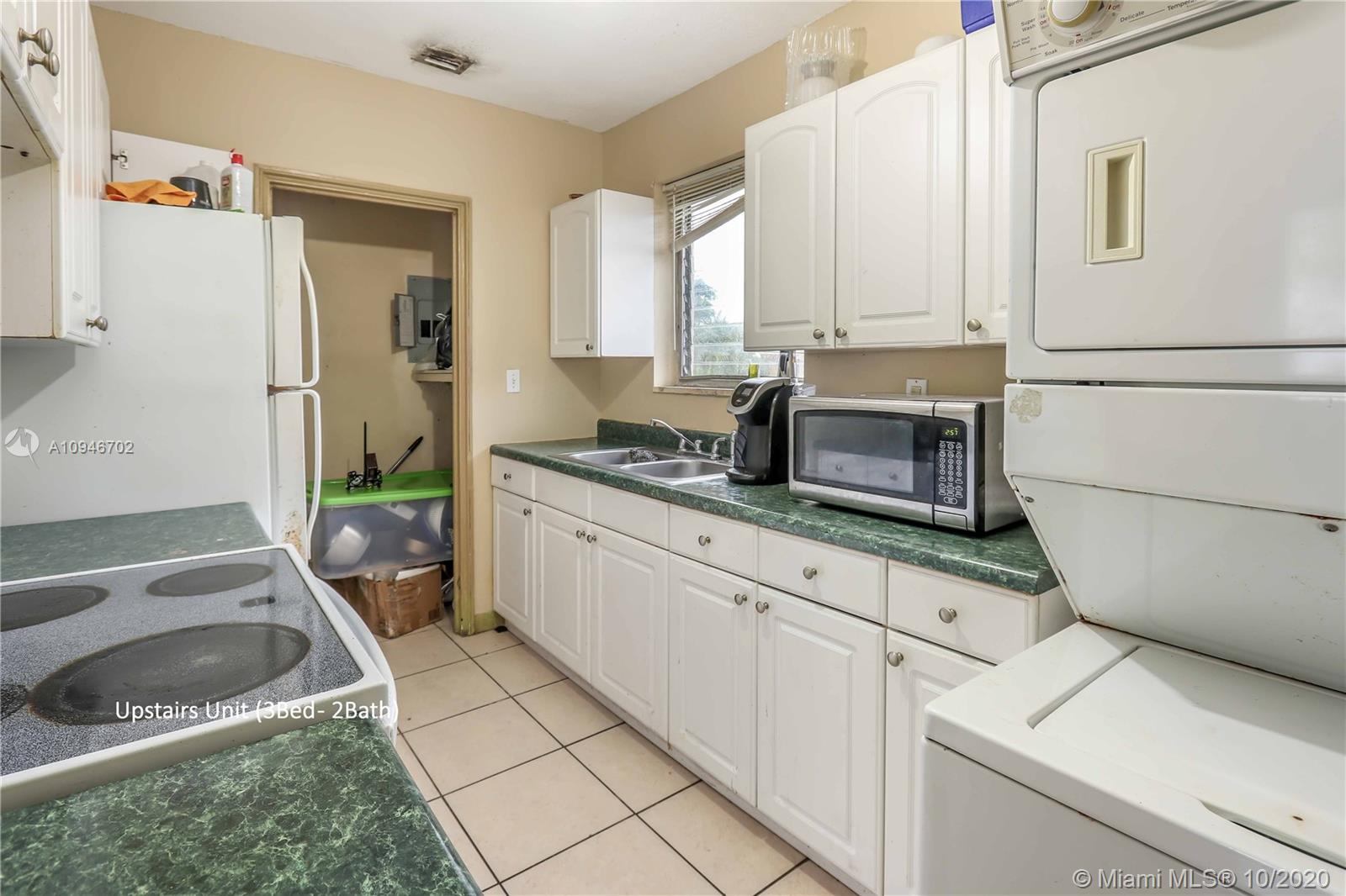See details / 2813 sq. ft. $ 2020-10-22 0 Photo