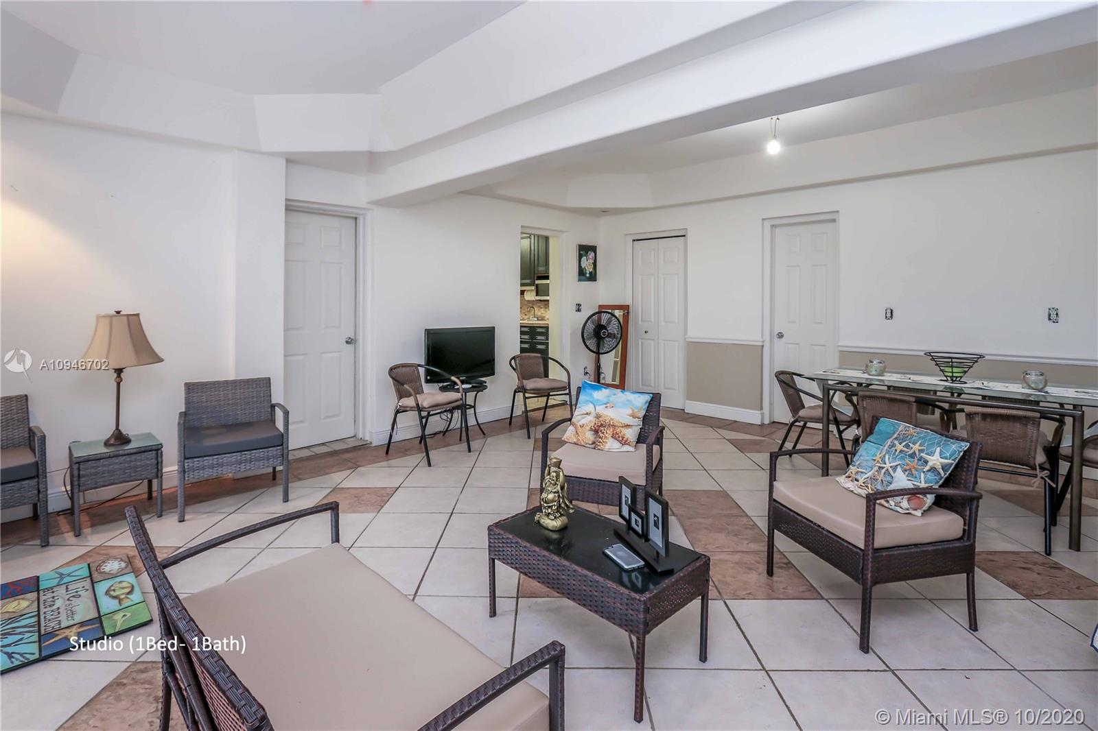 See details / 2813 sq. ft. $ 2020-10-22 0 Photo
