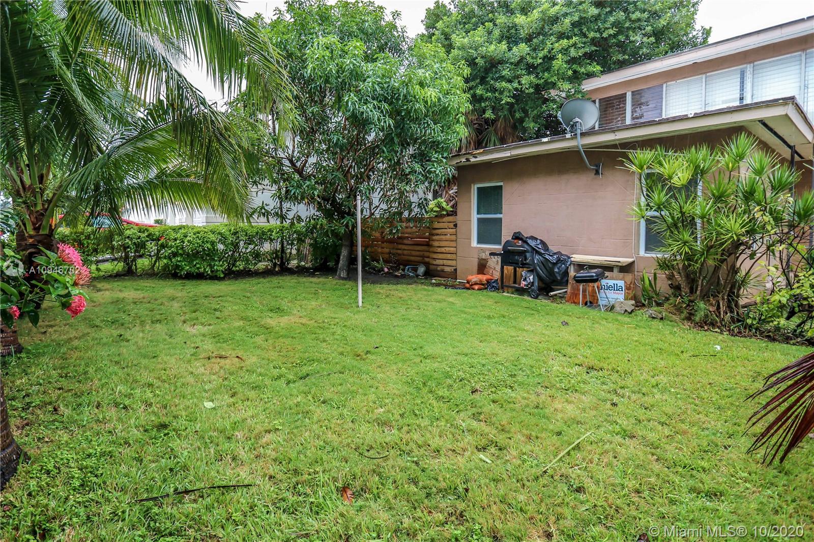 See details / 2813 sq. ft. $ 2020-10-22 0 Photo