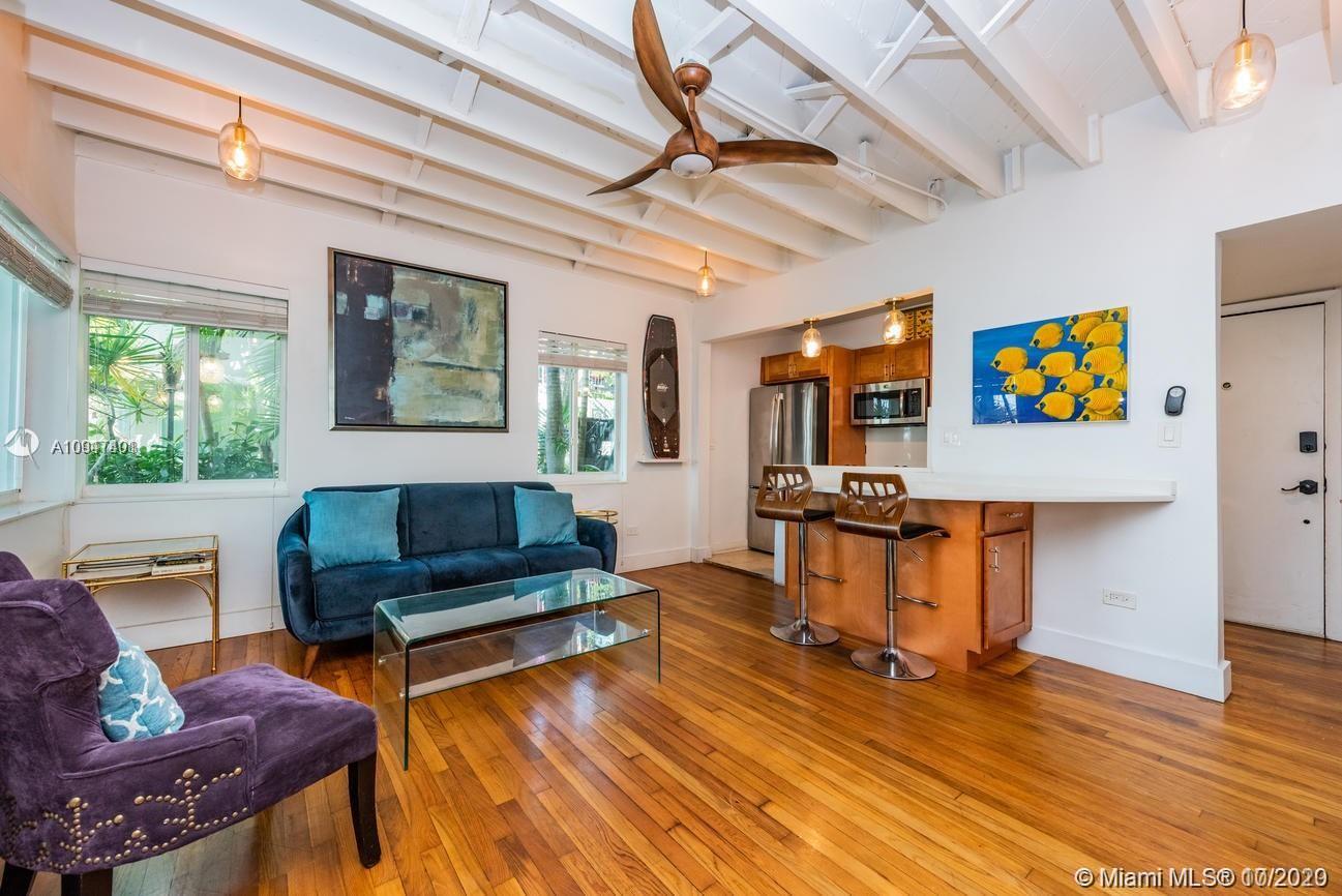 See details / 3100 sq. ft. $ 2020-10-23 0 Photo