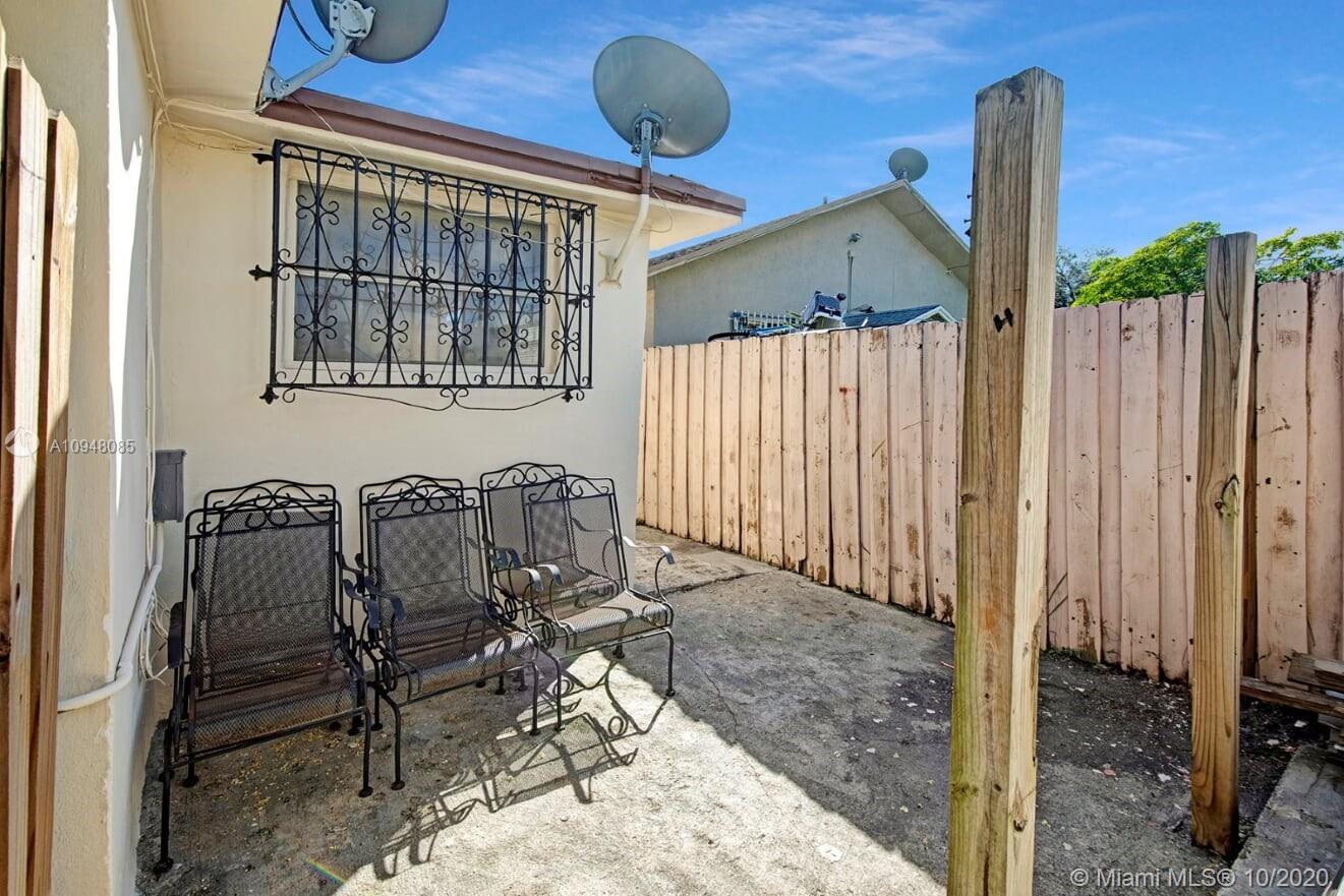 See details / 2770 sq. ft. $ 2020-10-26 0 Photo