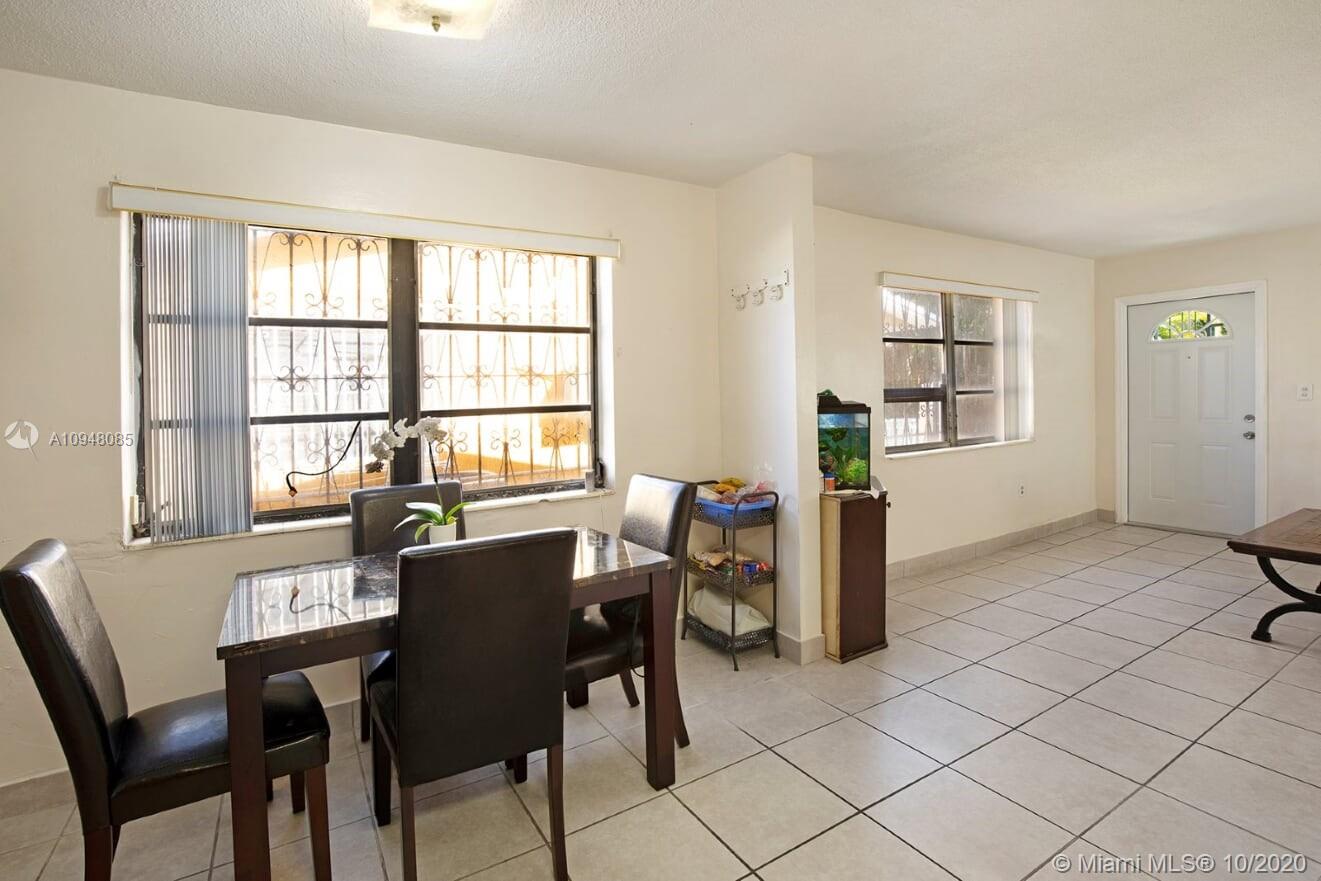 See details / 2770 sq. ft. $ 2020-10-26 0 Photo