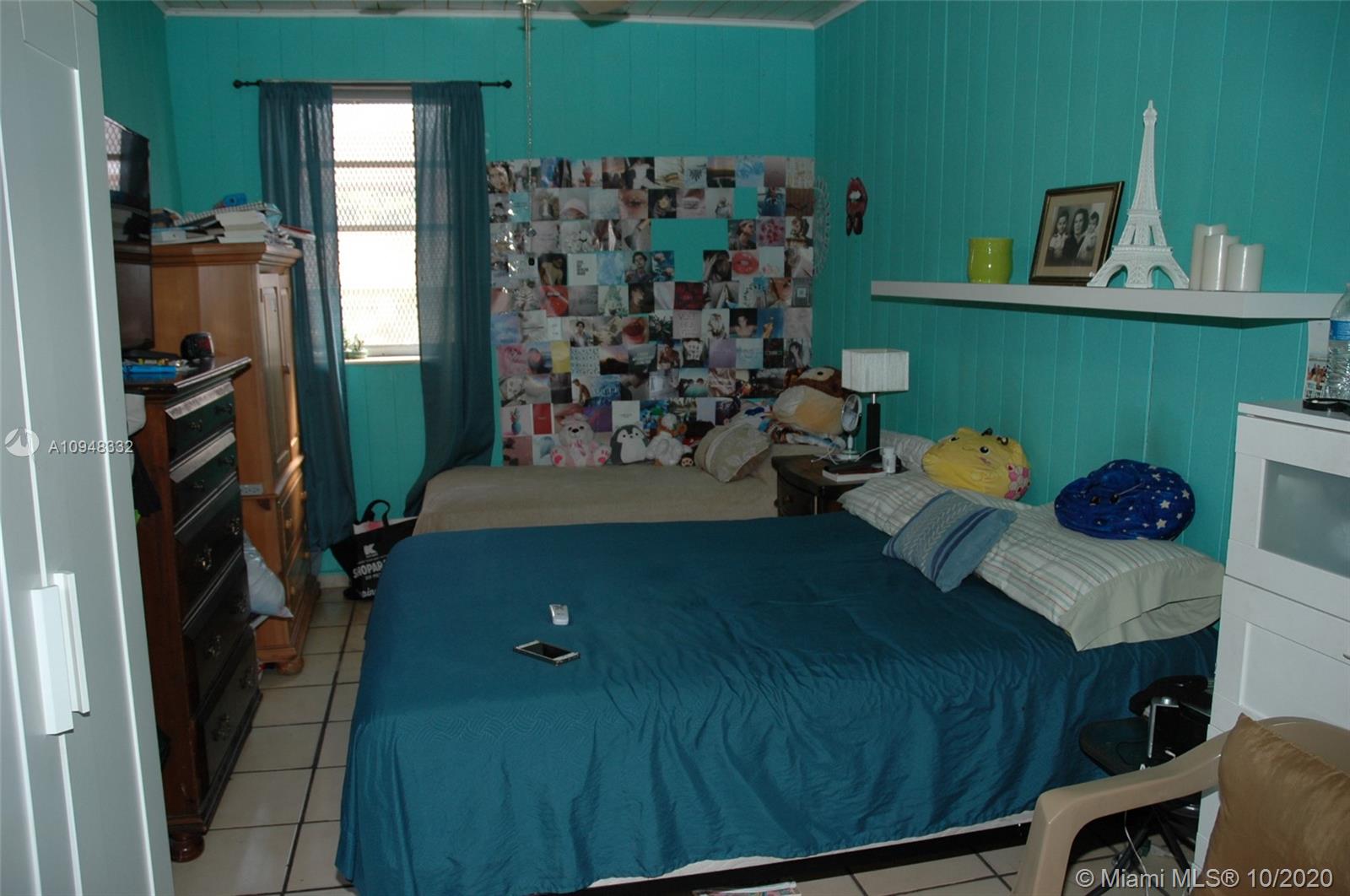 See details / 1712 sq. ft. $ 2020-10-26 0 Photo