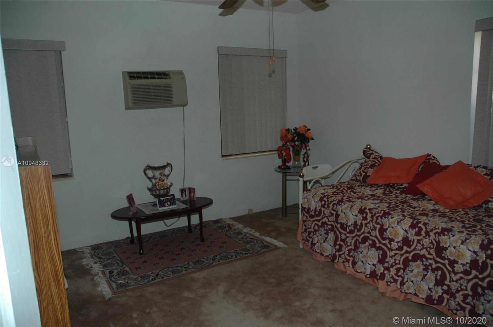 See details / 1712 sq. ft. $ 2020-10-26 0 Photo
