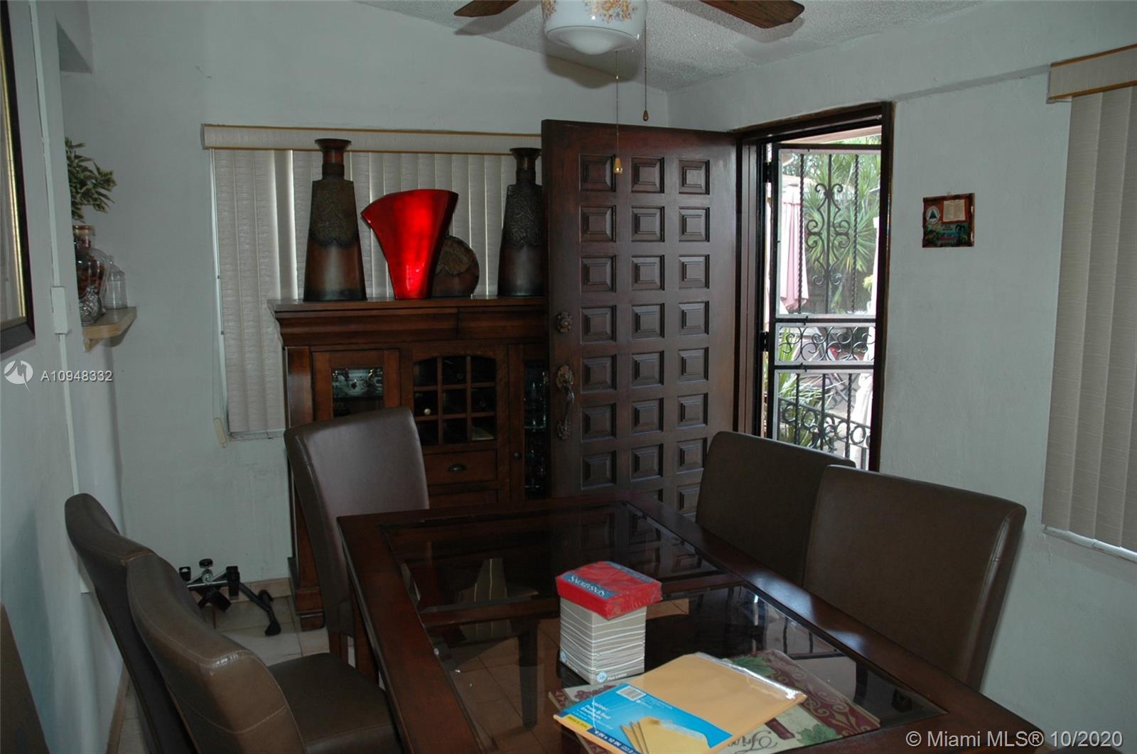See details / 1712 sq. ft. $ 2020-10-26 0 Photo