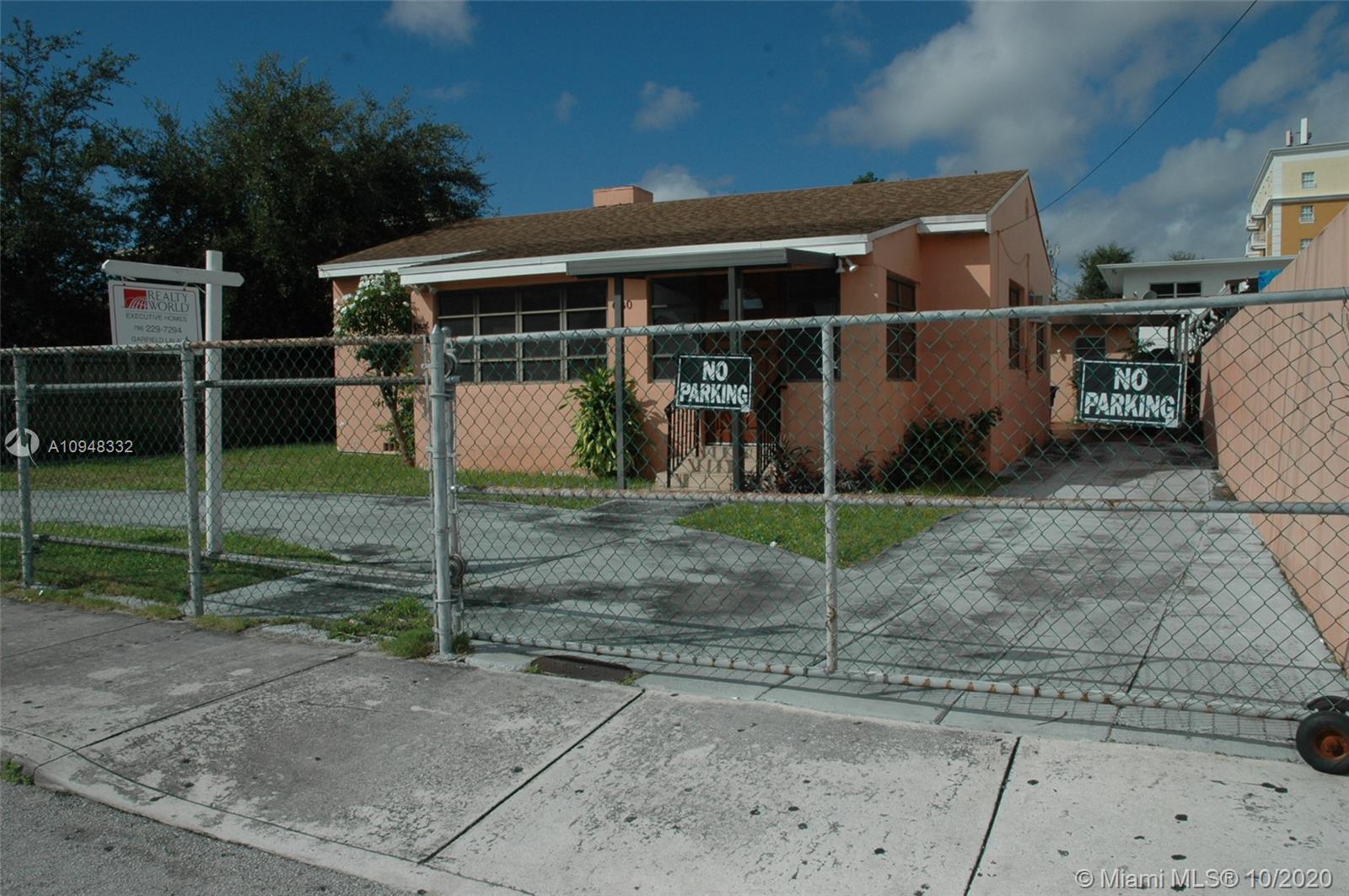 See details / 1712 sq. ft. $ 2020-10-26 0 Photo