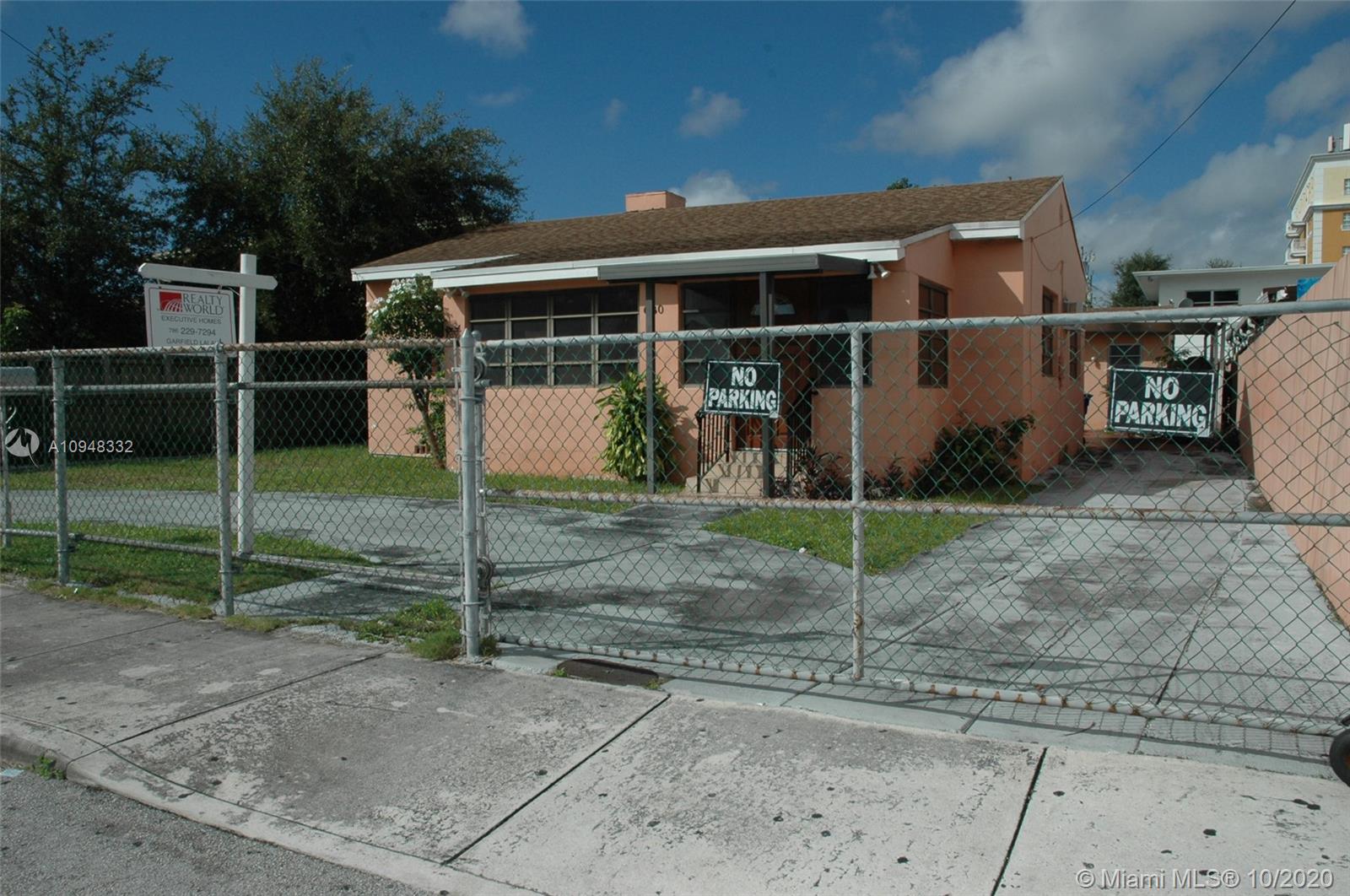 See details / 1712 sq. ft. $ 2020-10-26 0 Photo