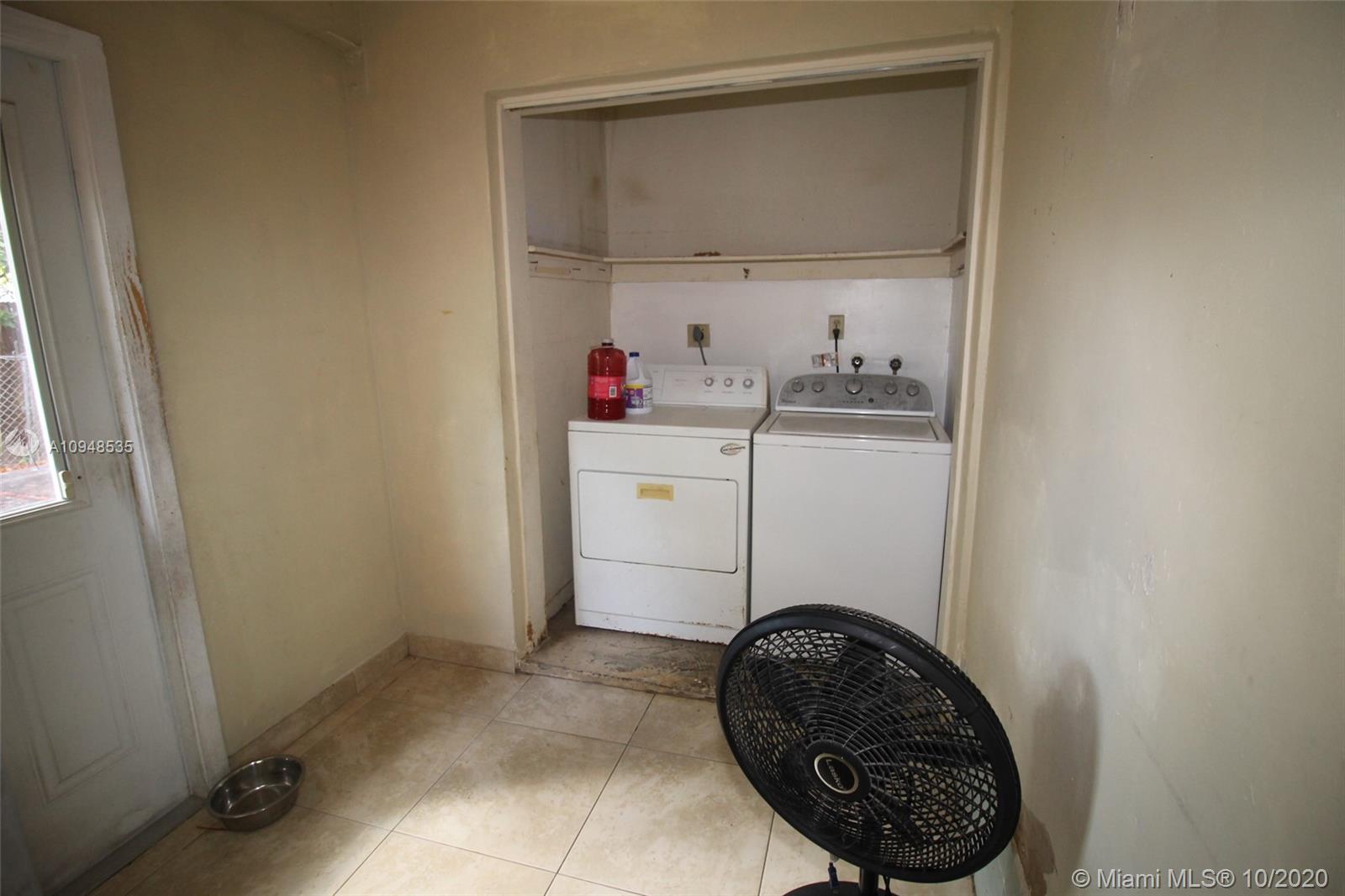 See details / 1676 sq. ft. $ 2020-11-23 0 Photo