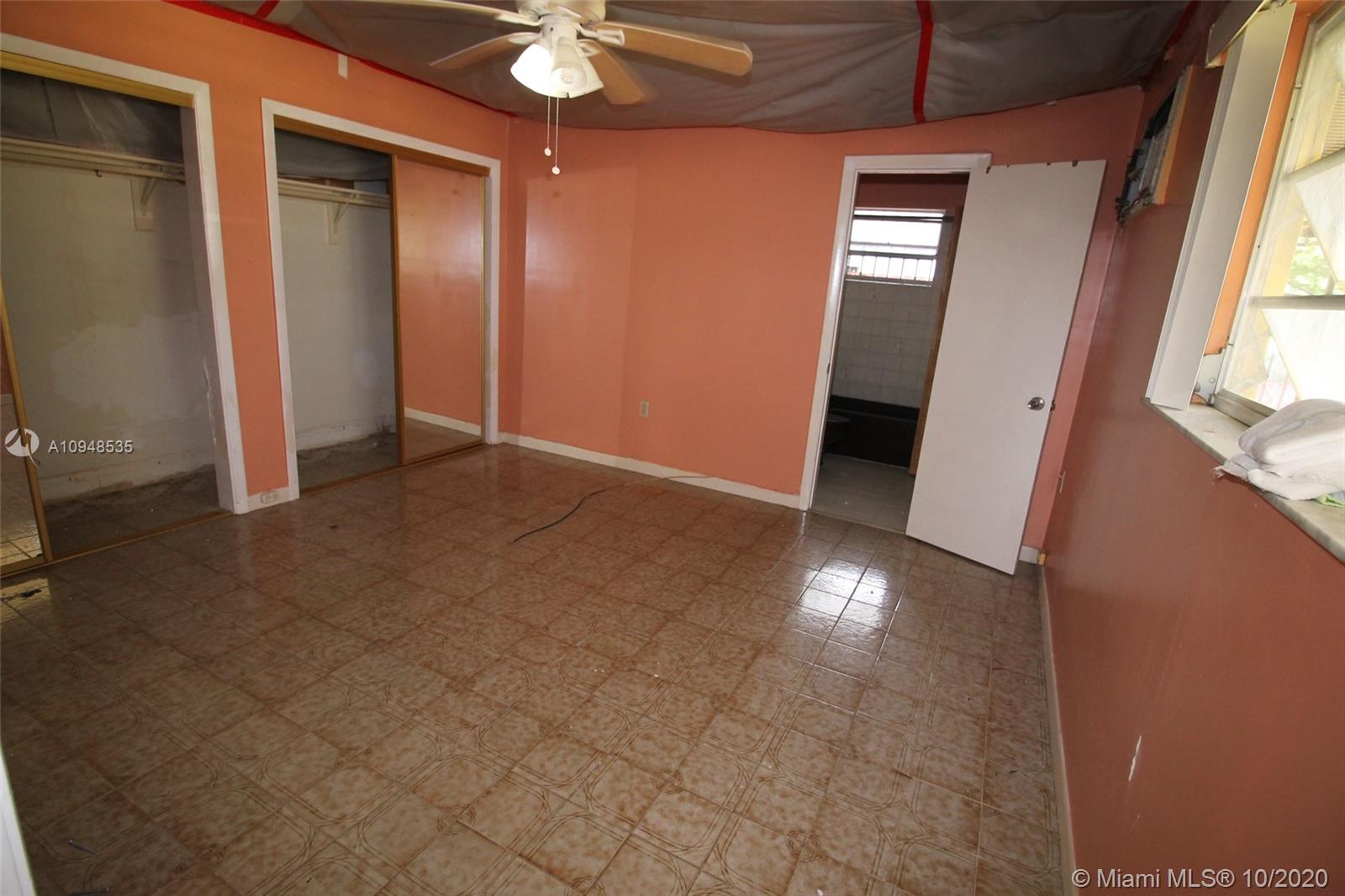 See details / 1676 sq. ft. $ 2020-11-23 0 Photo