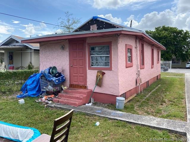 See details / 1858 sq. ft. $ 2020-10-27 0 Photo