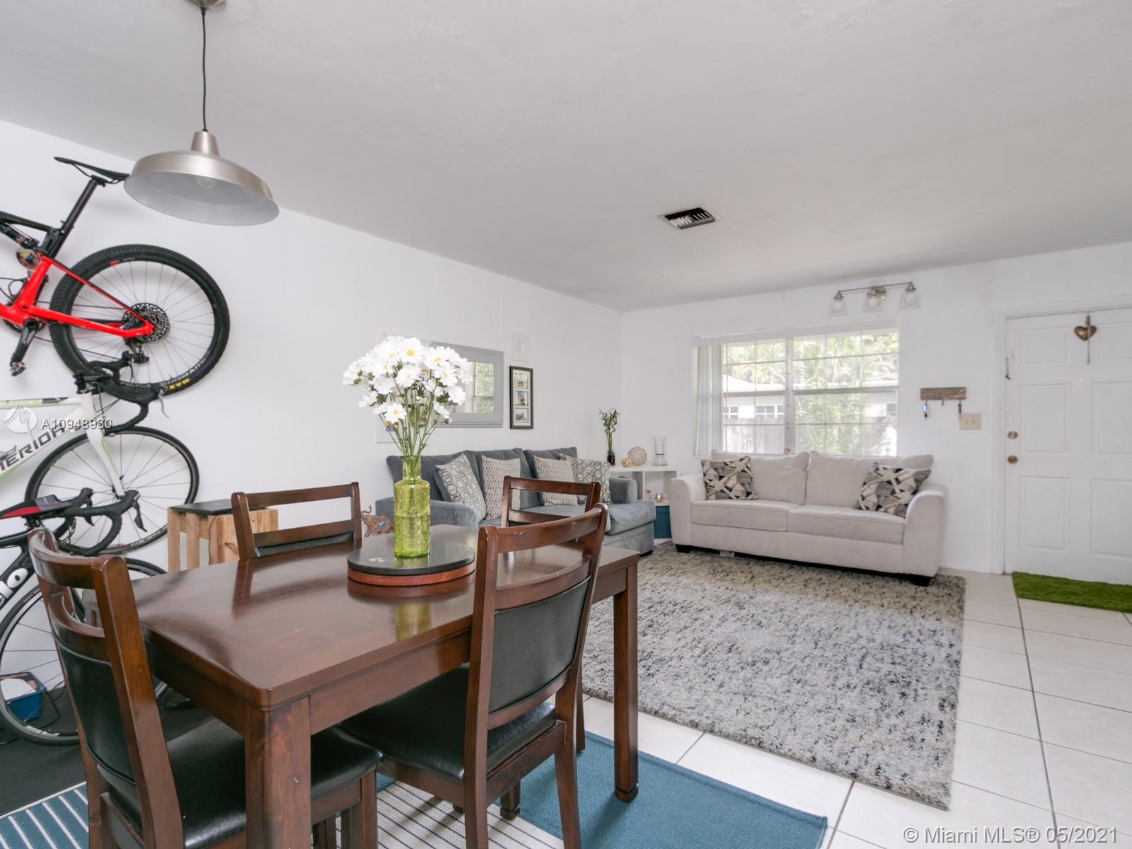 See details / 1800 sq. ft. $ 2020-10-27 0 Photo