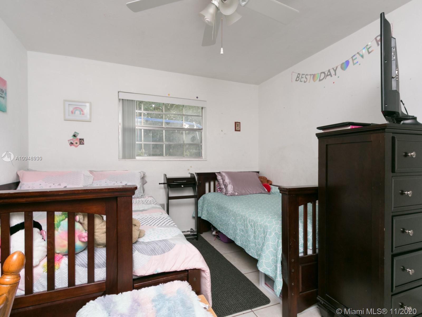See details / 1800 sq. ft. $ 2020-10-27 0 Photo