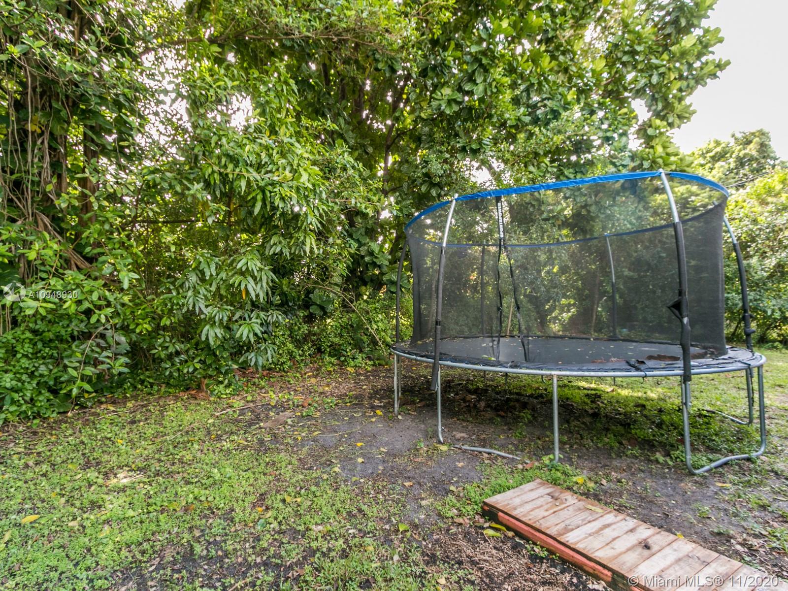 See details / 1800 sq. ft. $ 2020-10-27 0 Photo