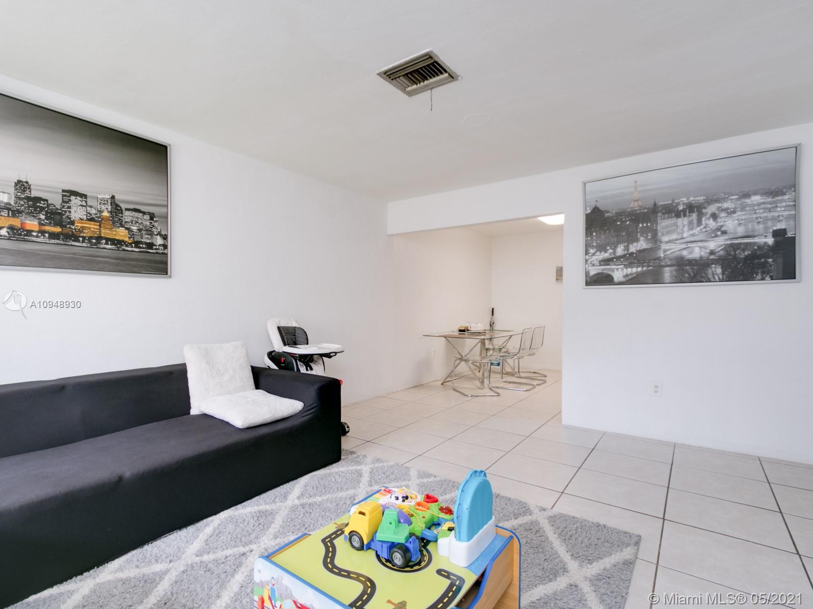 See details / 1800 sq. ft. $ 2020-10-27 0 Photo