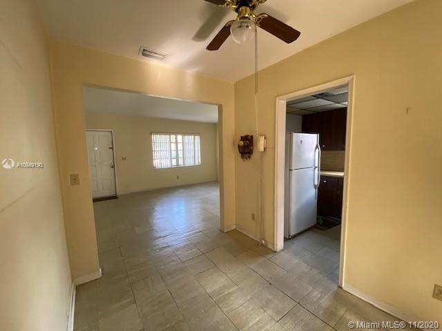 See details / 1399 sq. ft. $ 2020-11-15 0 Photo