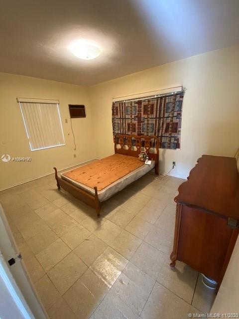 See details / 1399 sq. ft. $ 2020-11-15 0 Photo