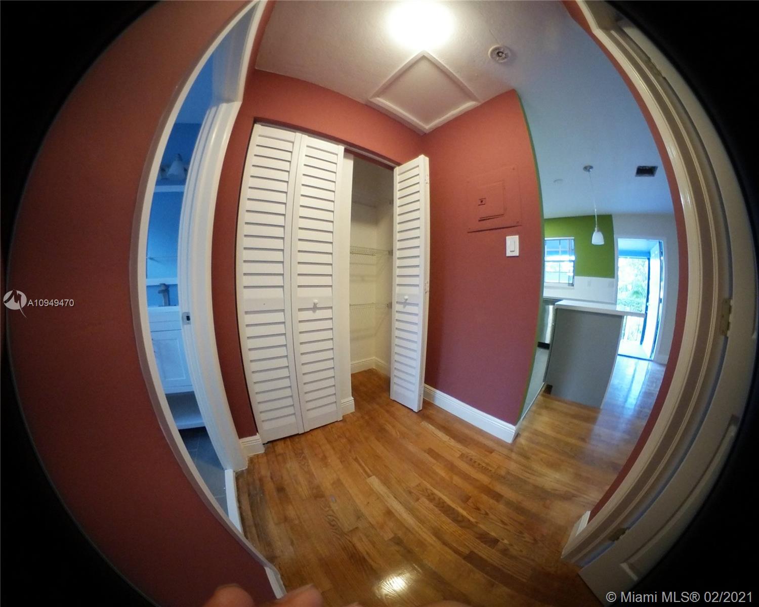 See details / 0 sq. ft. $ 2021-02-17 0 Photo