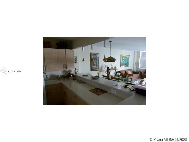 Photo of 3725 Ocean Dr #917, Hollywood, Florida, 33019 -