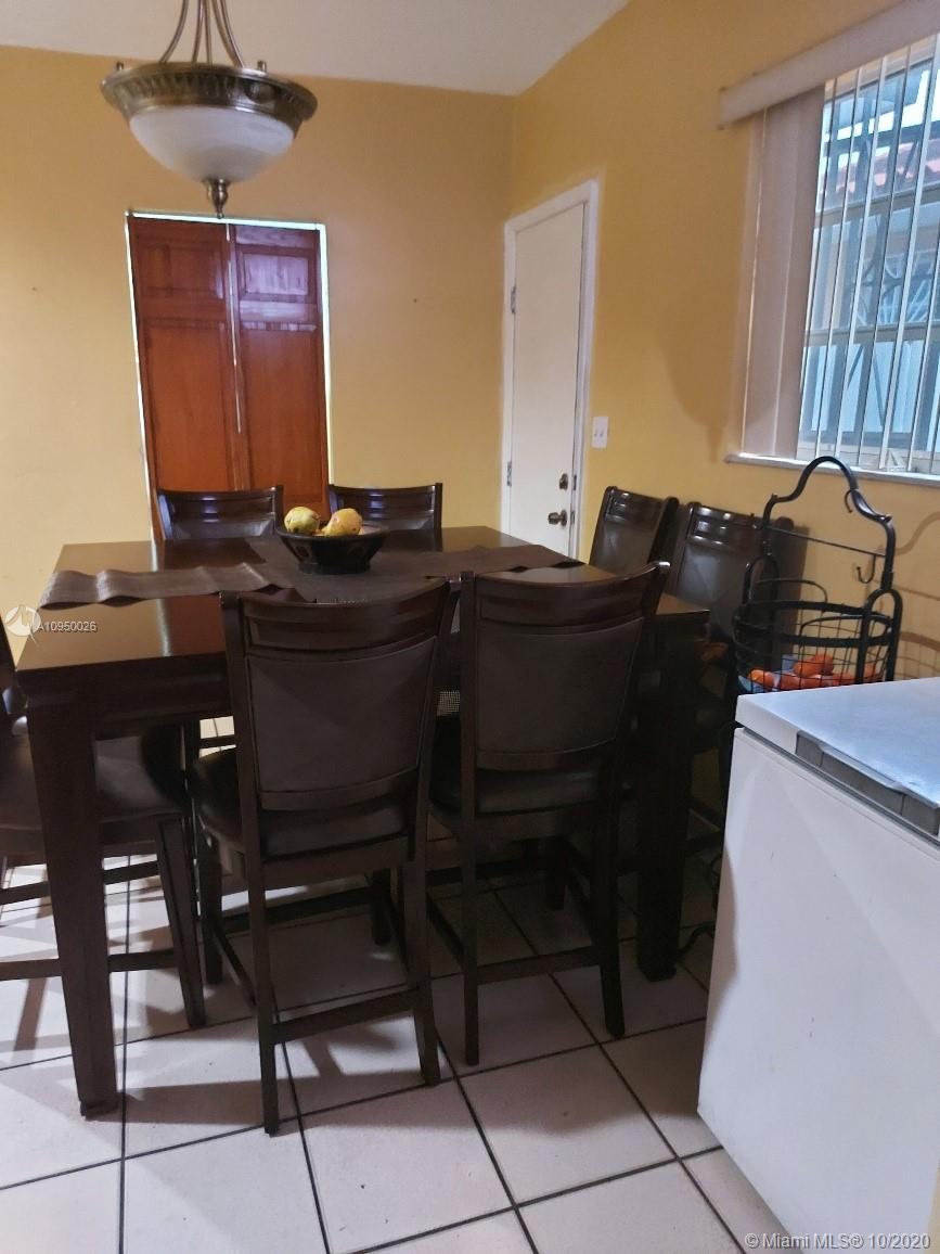 See details / 1438 sq. ft. $ 2020-12-02 0 Photo