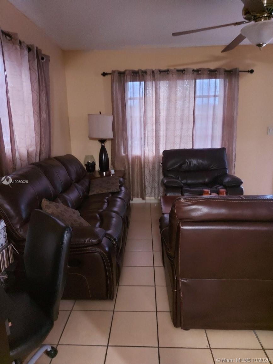 See details / 1438 sq. ft. $ 2020-12-02 0 Photo