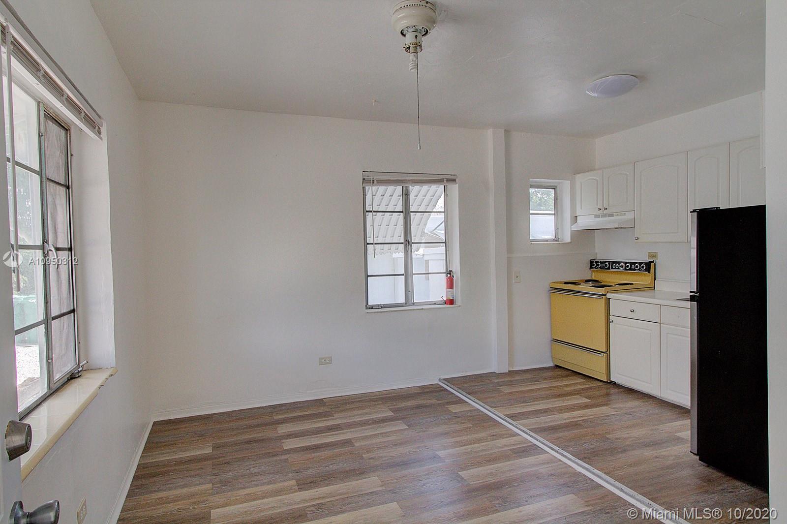 See details / sq. ft. $ 2020-10-29 0 Photo